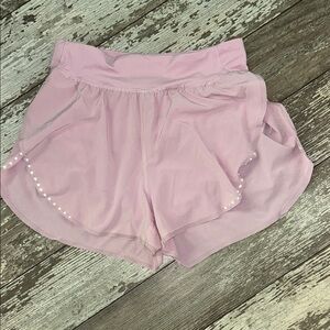 lululemon fast and free shorts size 4!! light pink!!